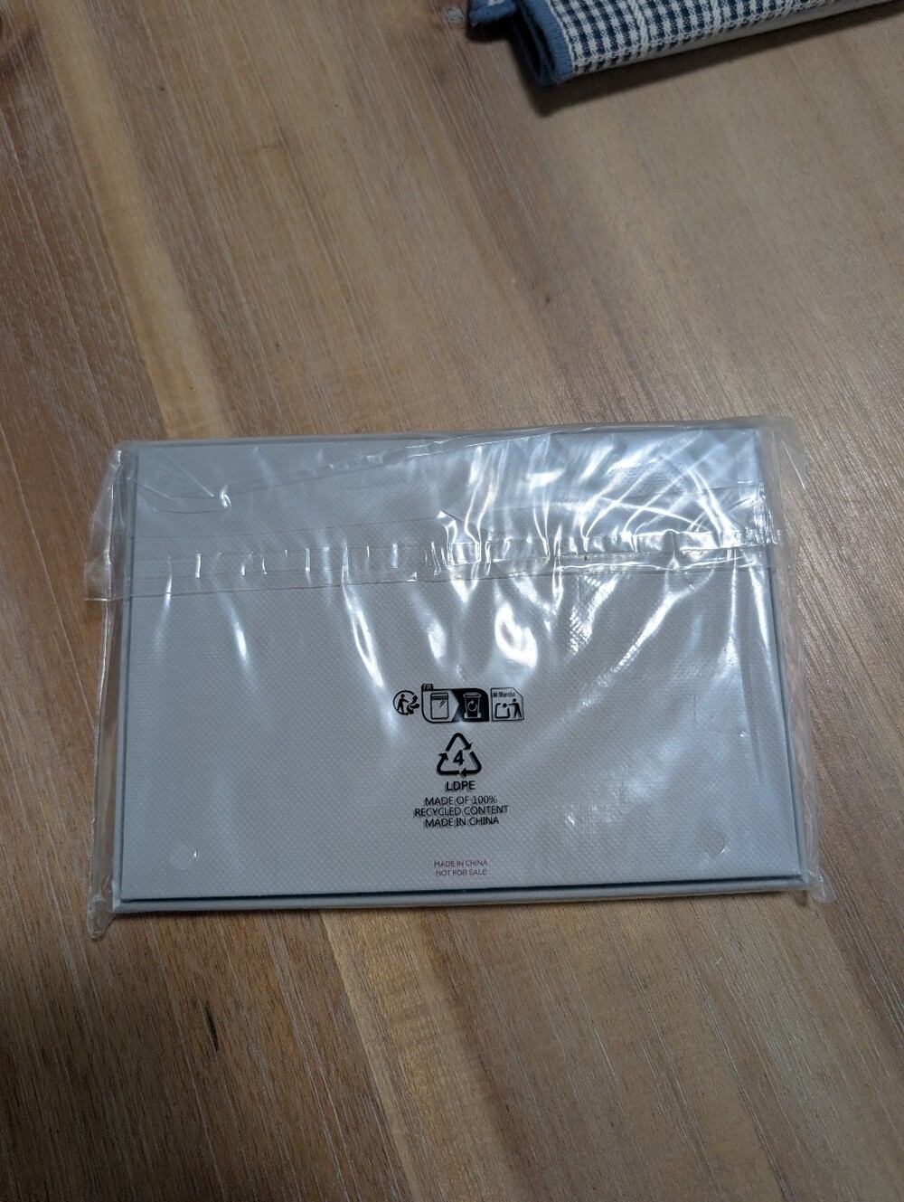 Tom Ford Pouch - Picture 3 of 9